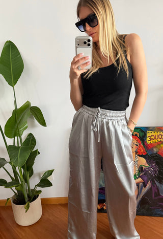 Pantalone morbido raso (bianco,grigio,nero)
