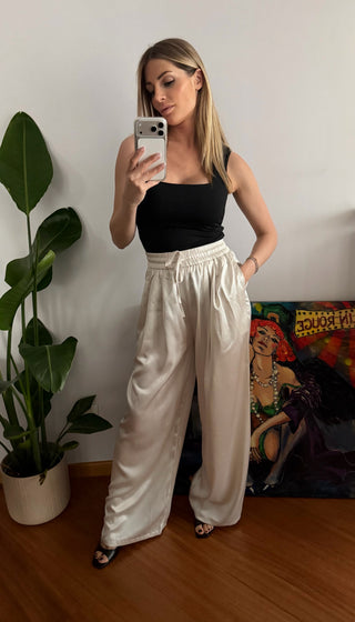 Pantalone morbido raso (bianco,grigio,nero)